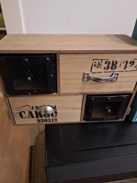 Decoratief vakkenkastje