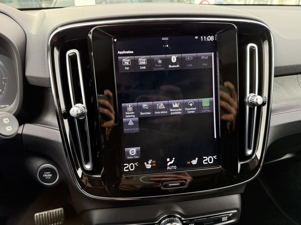 Volvo XC40 t5 262pk recharge ultimate dark| panodak| adap.cruise| camera| e