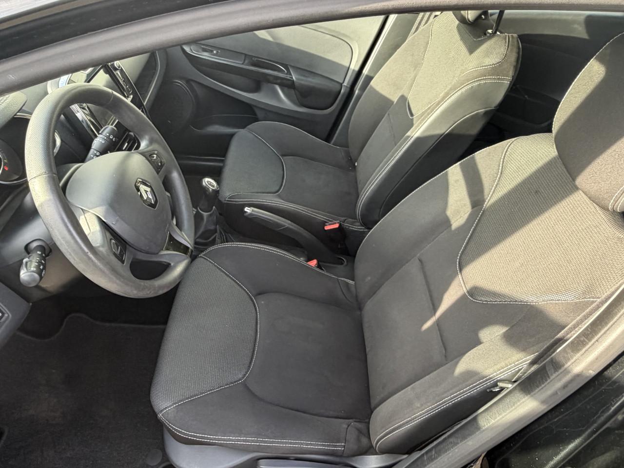 Renault Clio Estate 0.9 TCe Expression  5 deurs stationwagen AIRCO ! ! !