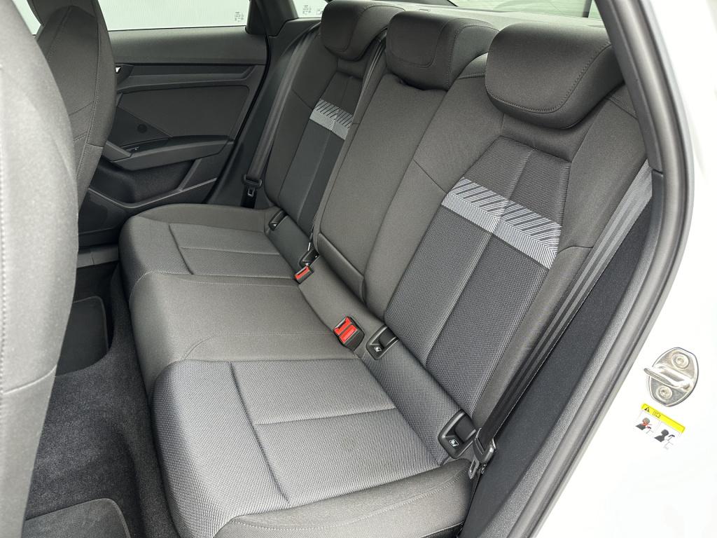 Audi A3 limousine 35 tfsi 150pk s-tronic advanced | camera | adap. cruise |