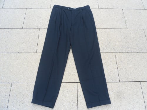 2 X ZWARTE HEREN PANTALON MAAT 49 EN 54