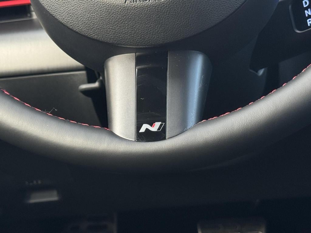 Hyundai Kona electric n line business 64.8 kwh