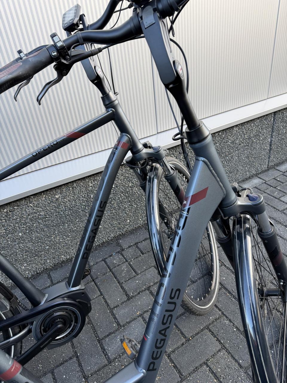 Set Pegasus Opero E8F middenmotor elektrische fietsen