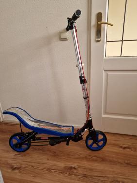 Space scooter x590