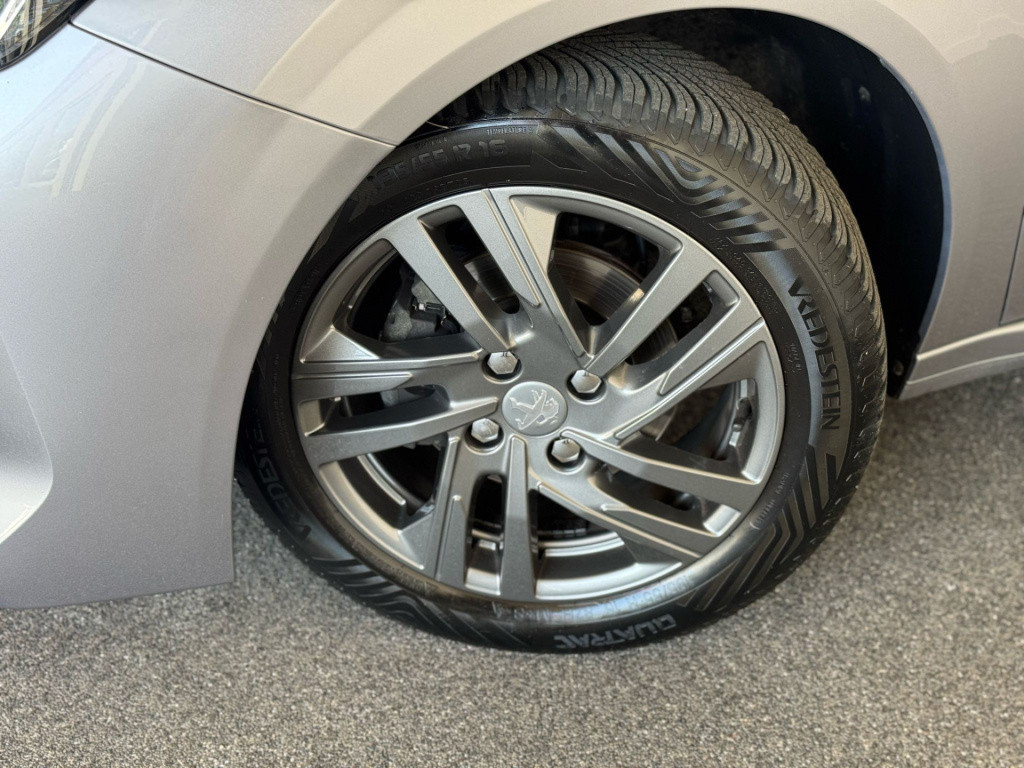 Peugeot 208 1.2 puretech active pack
