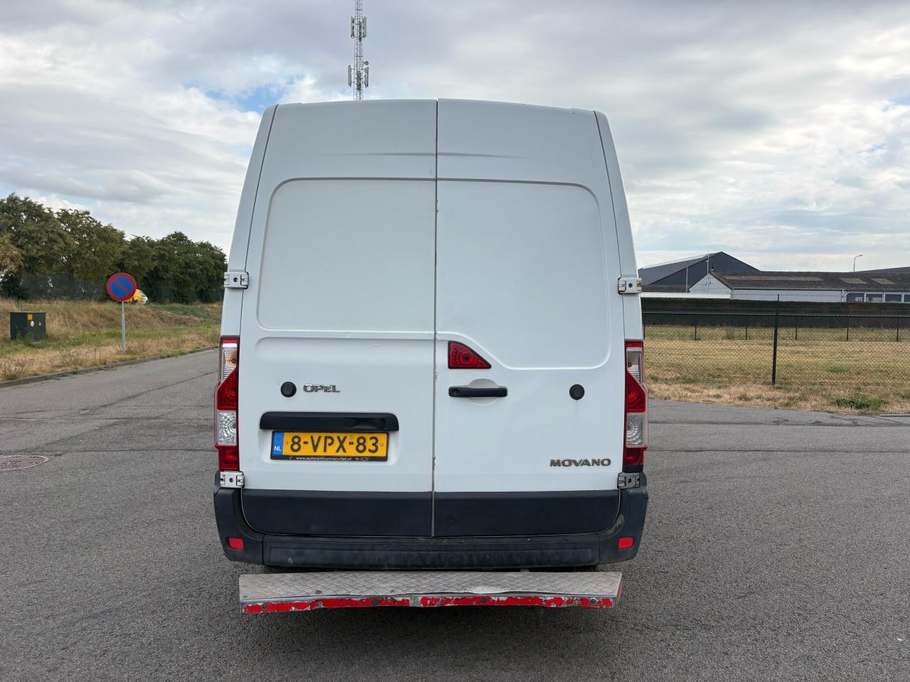 OPEL MOVANO 2.3 DIESEL / bj2011 / EURO5 / LEES BESCHRIJVINV