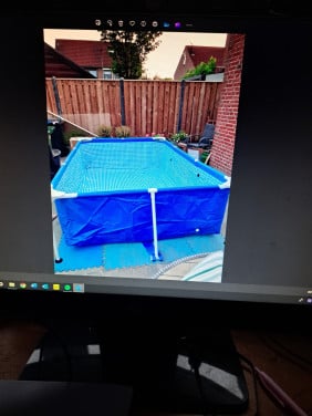 TE KOOP INTEX ZWEMBAD MET POMP