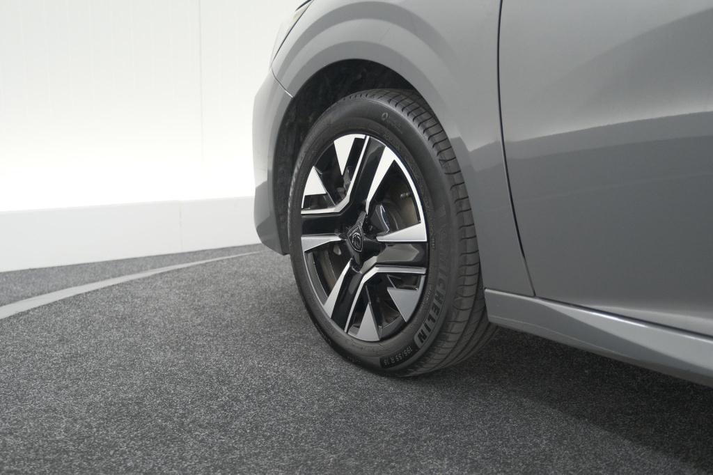 Peugeot 208 hybrid 110 e-dcs6 allure | stoelverwarming | apple carplay | pa