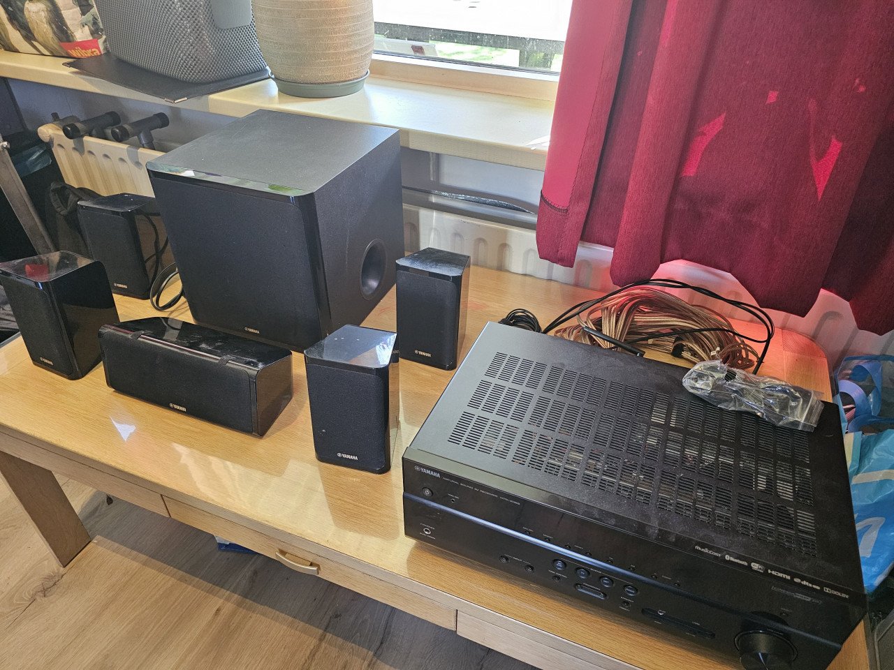 Yamaha HTR-4069 (RX-V481) MusicCast Zwart