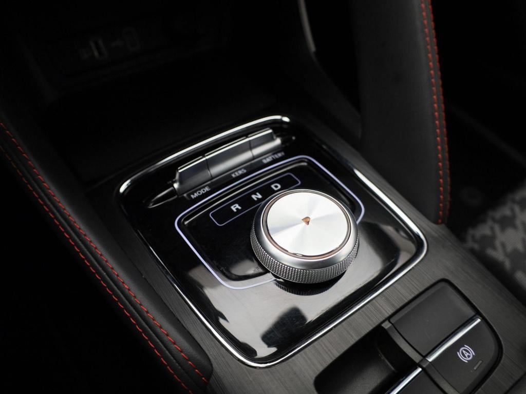 MG ZS standard range 51 kwh comfort