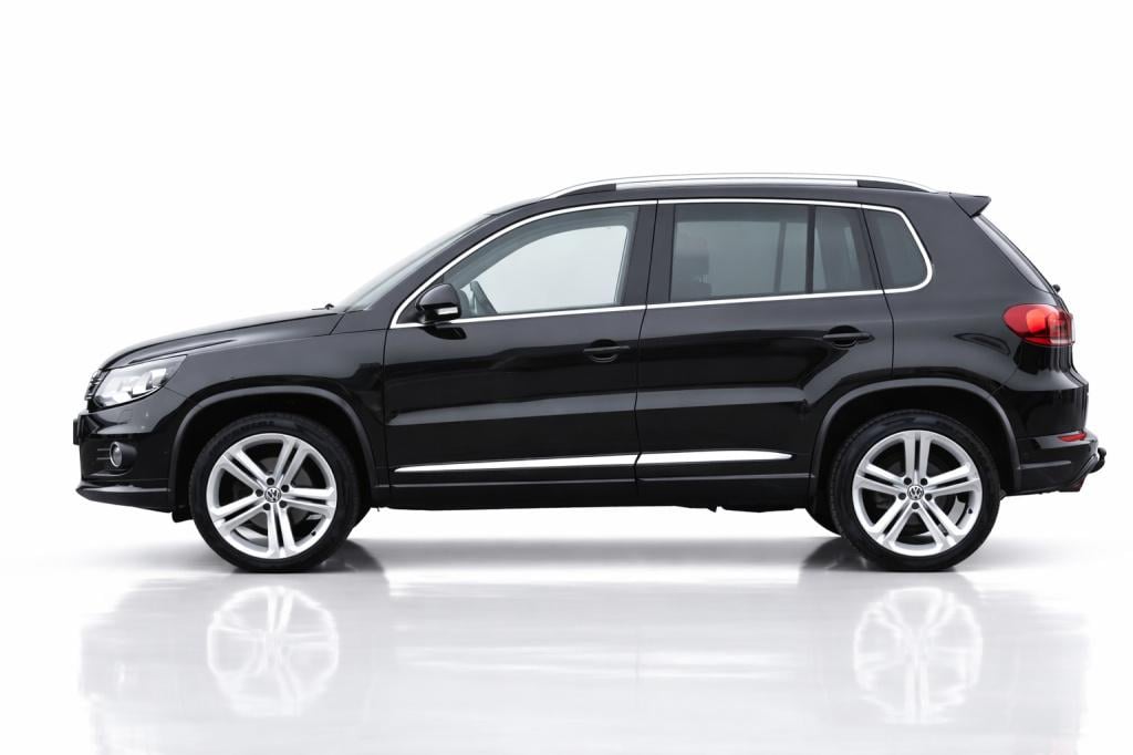 Volkswagen Tiguan 1.4 tsi r-line lm | trekhaak | xenon | led | stoelverwarm