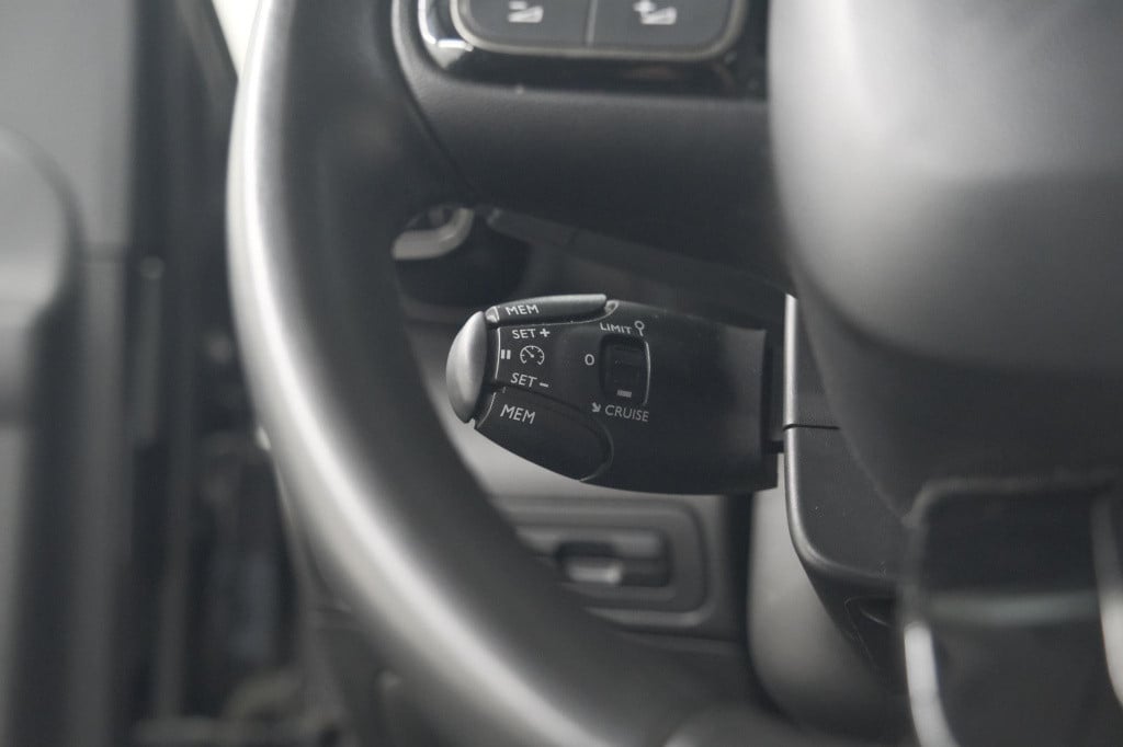 Citroen C3 Aircross puretech 110 feel | navigatie | cruise control | apple 