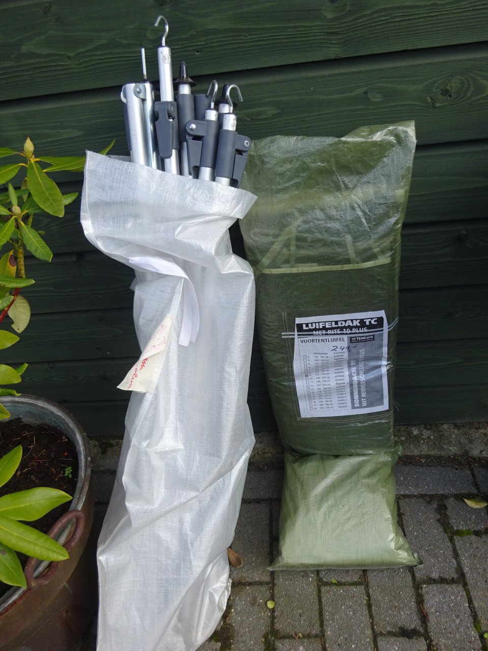 Camper/caravan accessoires, grote partij handel,alles nieuw ook printplaten