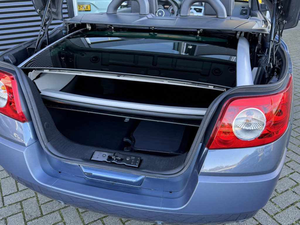 Renault Megane coupé-cabriolet 1.6-16v exception renault megane coupé-cabri