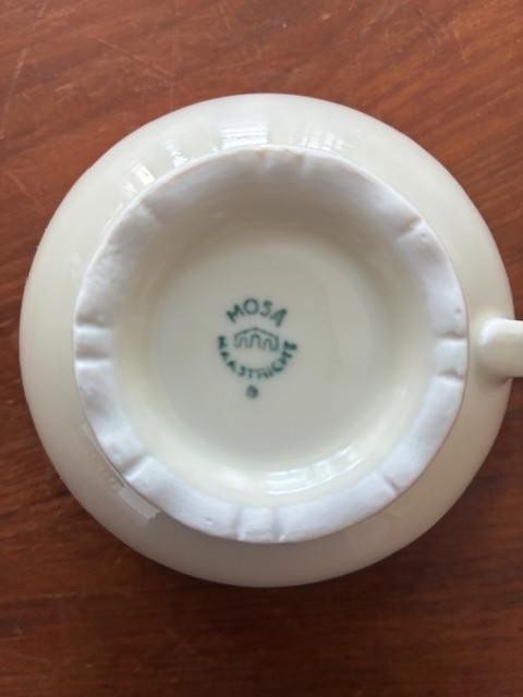 6 stuks Ouderwetse theekopjes en 6 onderzet borden