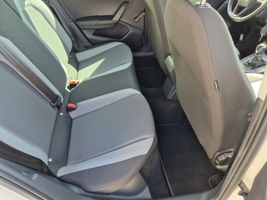 Seat Ibiza 1.0 tsi style business intense 5-drs