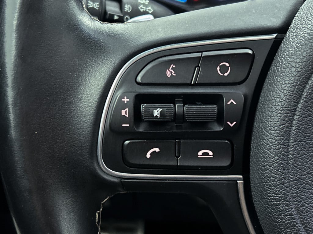 Kia Niro 1.6 gdi hybrid executiveline limited | dodehoekdetector |