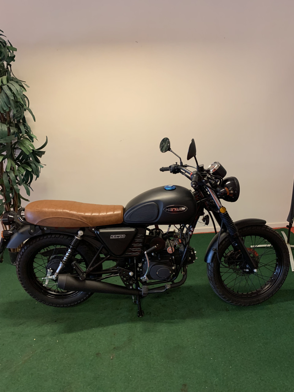 HANWAY RAW 50 MET 270 KM NU 1695,= RIJKLAAR