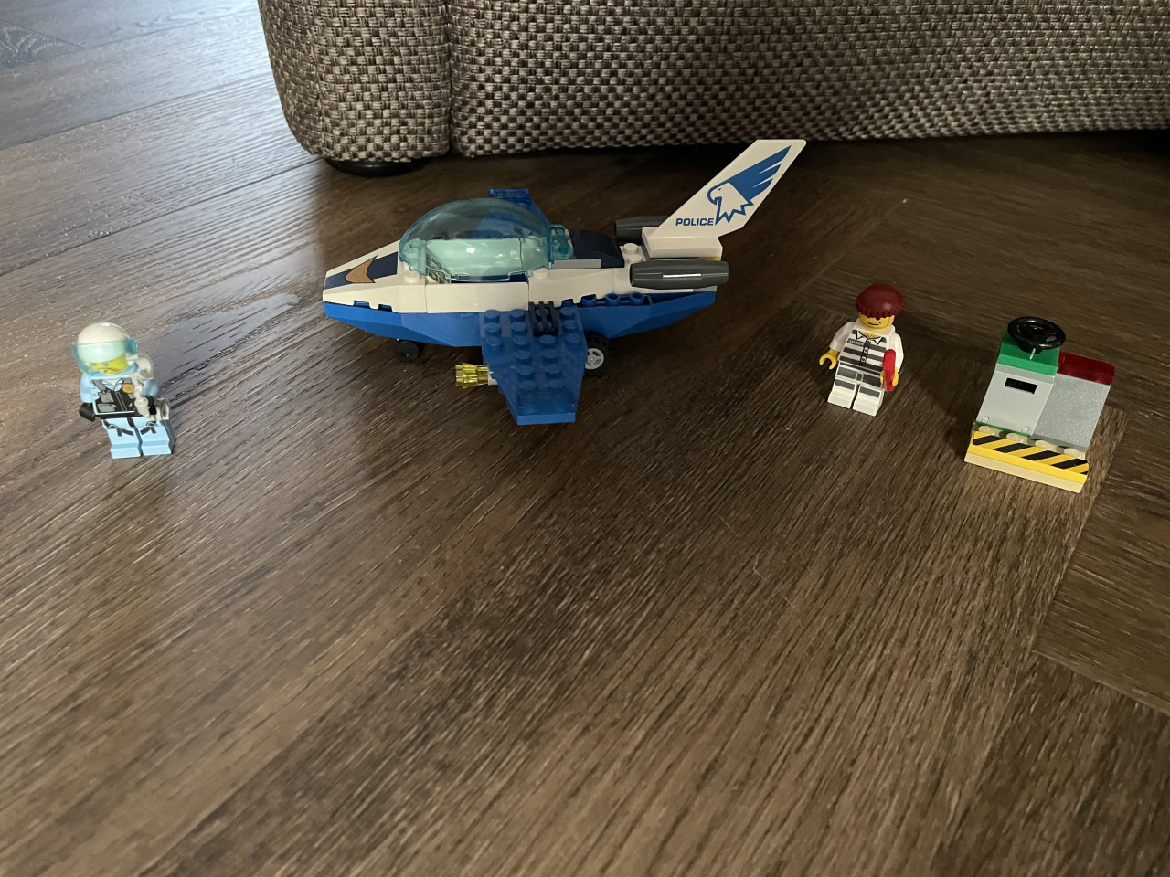 Lego City: Luchtpolitie vliegtuigpatrouille 60206
