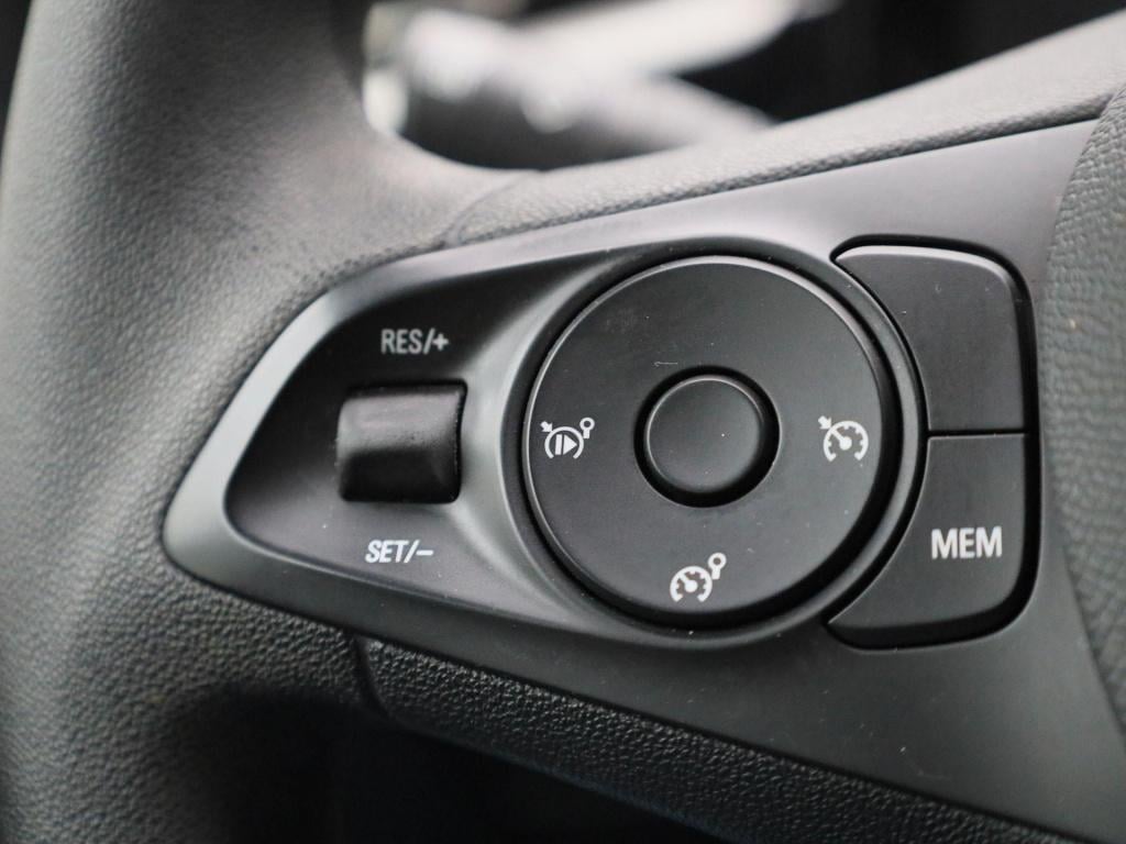 Opel Corsa 1.2 edition | apple carplay / android auto | cruise control | ai