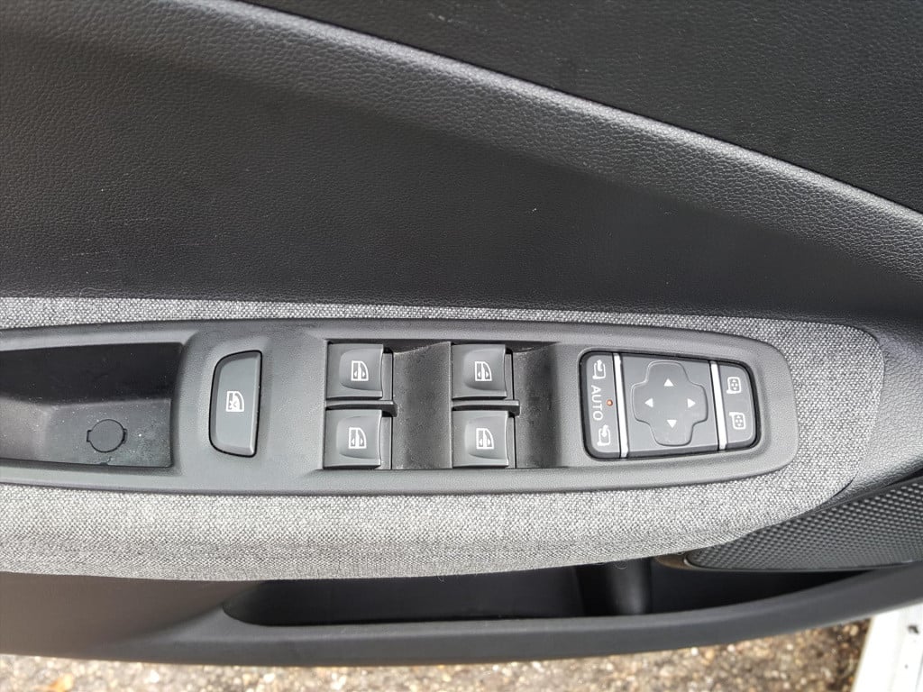Renault Zoe 135pk intens (batterijkoop) 52kwh 3-fase navigatie | achteruitr