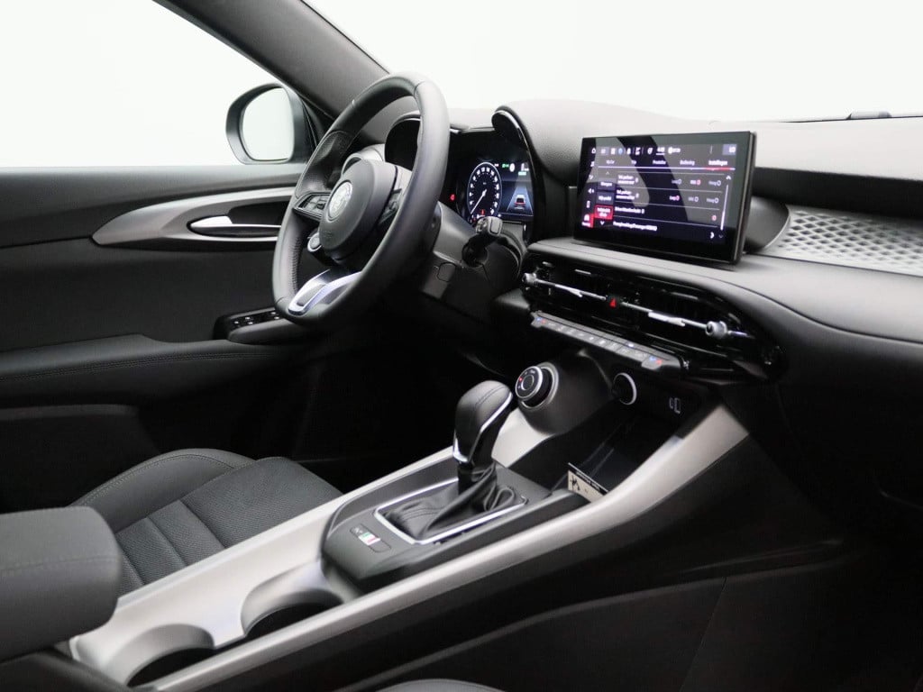 Alfa Romeo Tonale 1.5t hybrid sprint | navigatie | parkeersensoren | digita