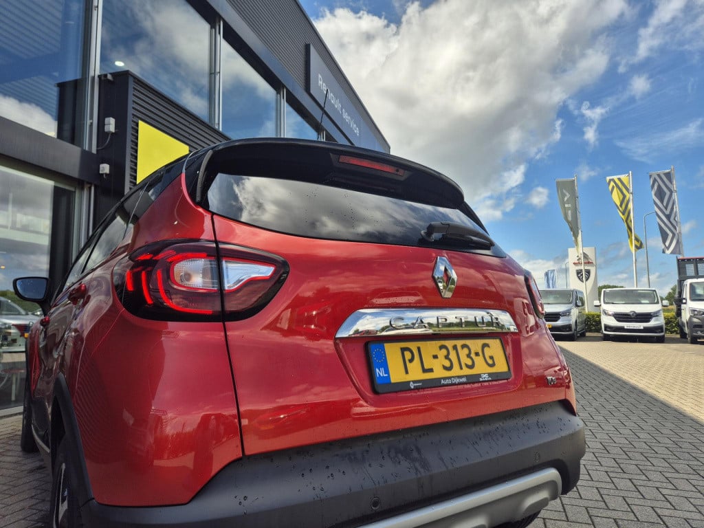 Renault Captur tce 120 edc automaat intens camera, android/apple auto, pack