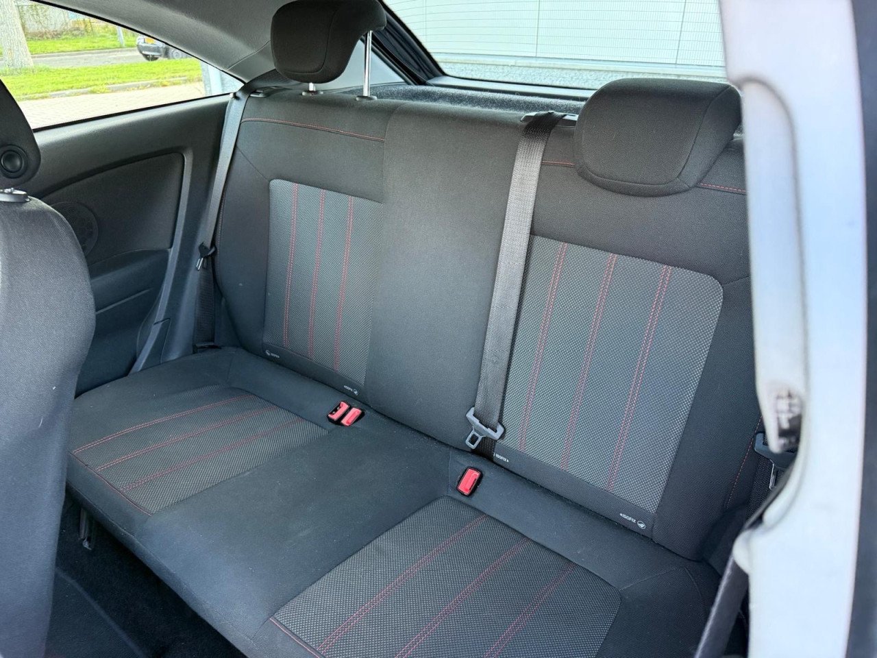 Opel Corsa 1.4-16V Color Edition Airco/Cruise
