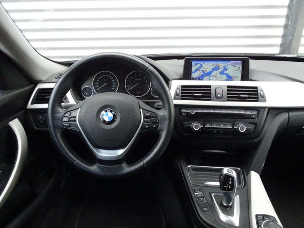 BMW 3-serie gran turismo 320i business bi-xenon | navi