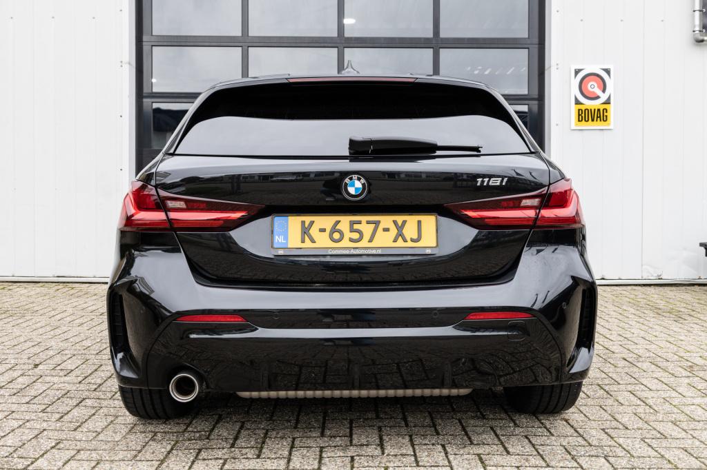 BMW 1 Serie 118i m sport executive edition ✅stoelverw✅18inch✅nav