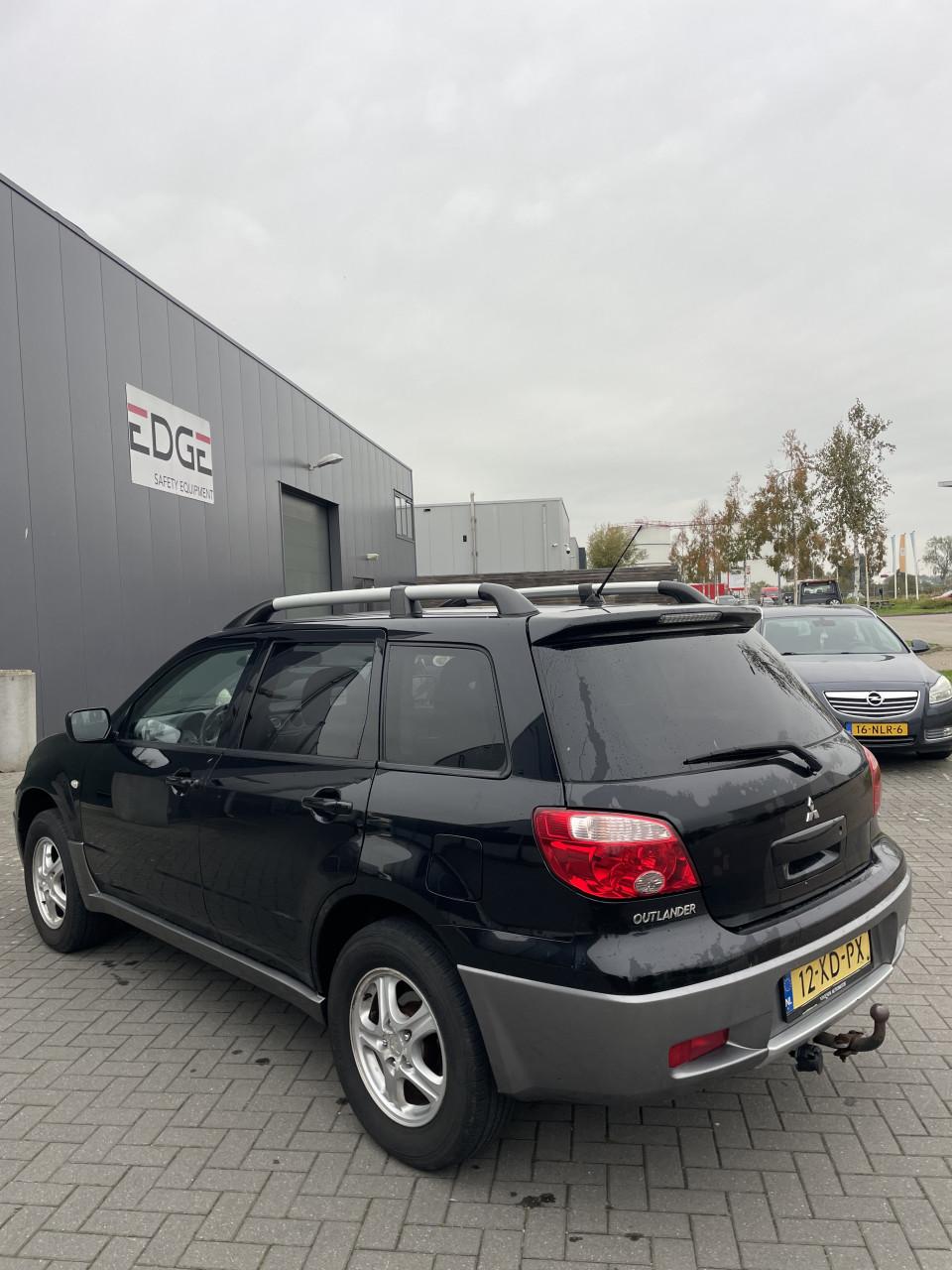 Mitsubishi Outlander 2.0 MPI 2WD 2007 Zwart | NAP | NIEUWE APK!