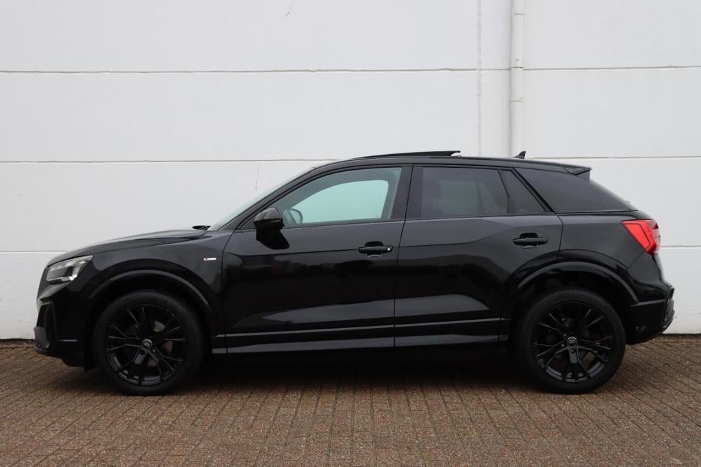 Audi Q2 35 tfsi | s edition | 150pk | s-tronic | ambiente | zwart optiek