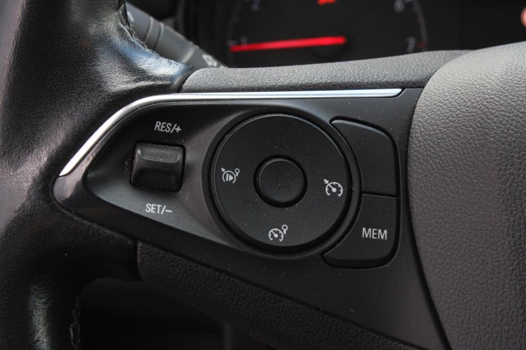 Opel Crossland X 1.2 t. innovation