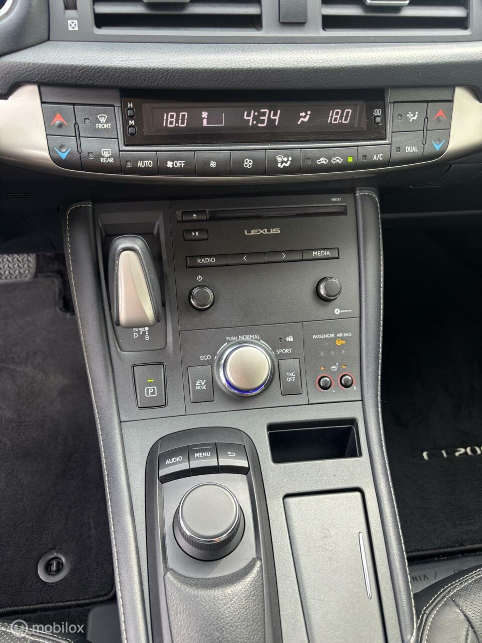 Lexus Ct 200h luxury line
