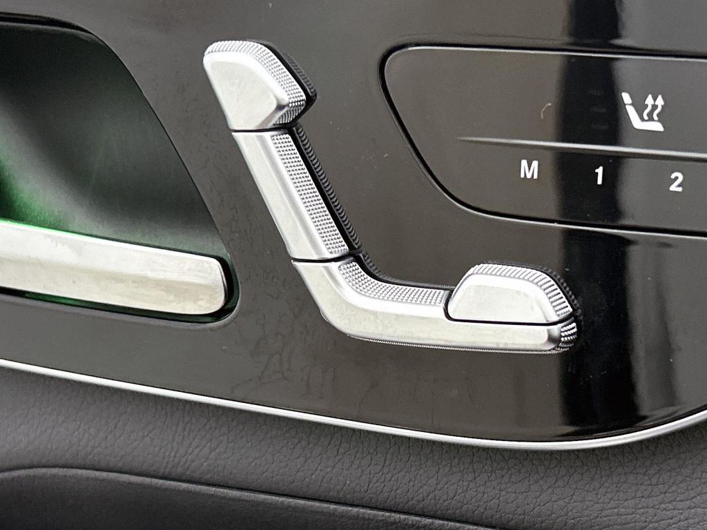 Mercedes-Benz Glc 300e 4matic amg line | automaat | panorama dak | matrix l