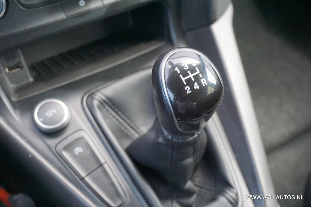 Ford Focus 1.0 titanium