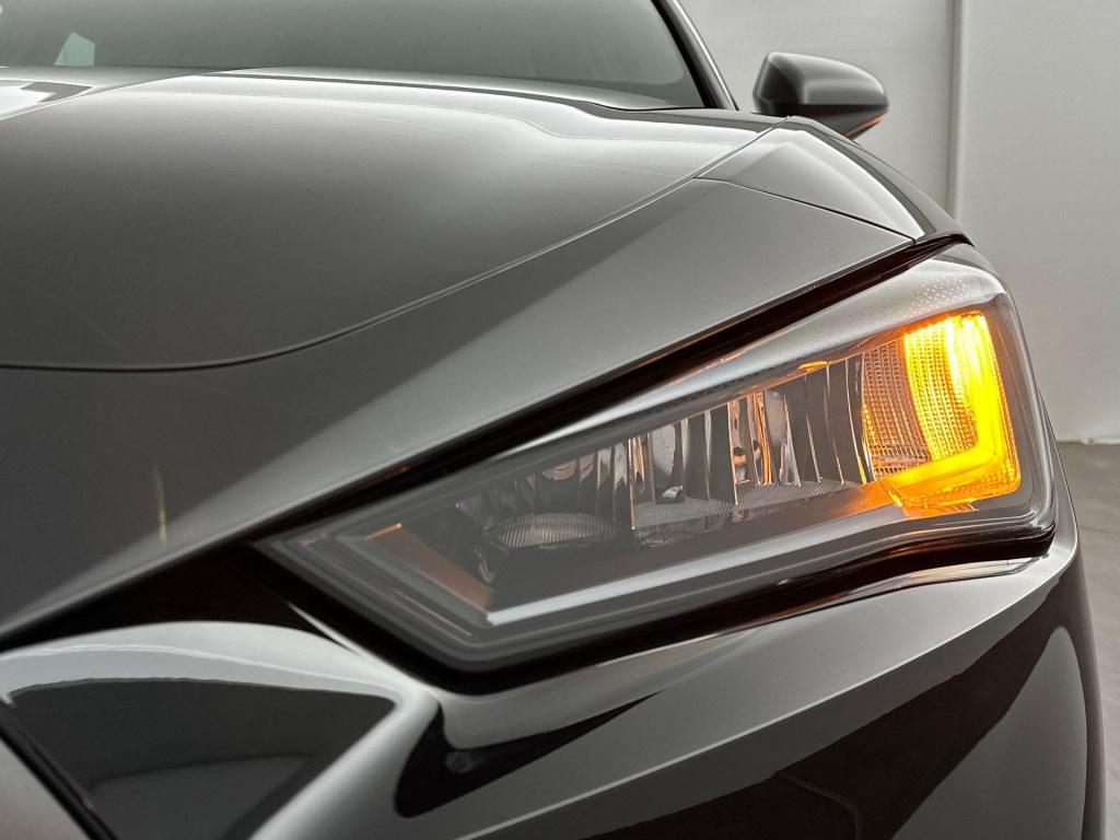 Seat Leon fr business 1.5 tsi ehybrid 204pk dsg