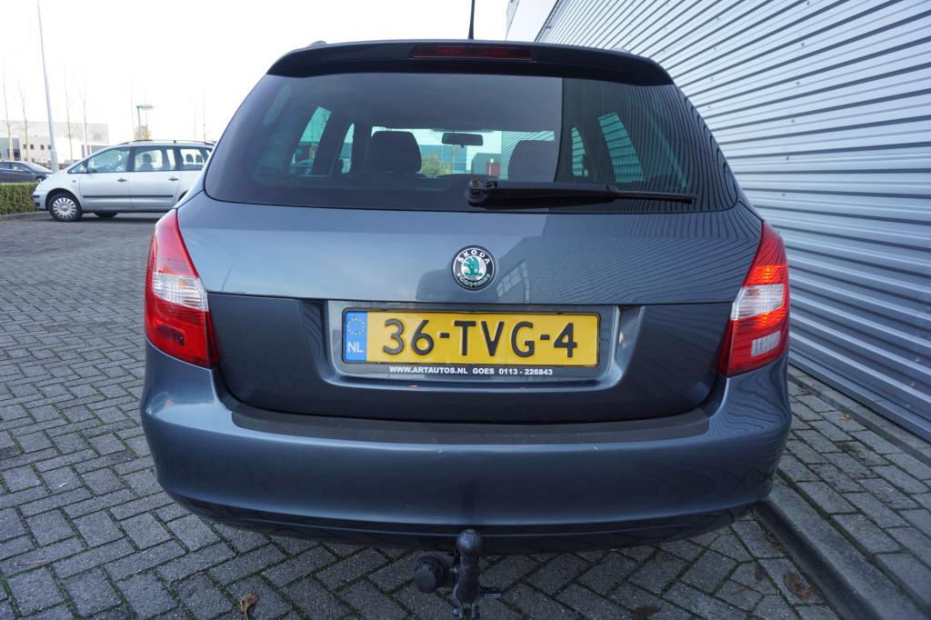 Skoda Fabia combi 1.2 tsi style airco / cruise / elektr. ramen / lm velgen