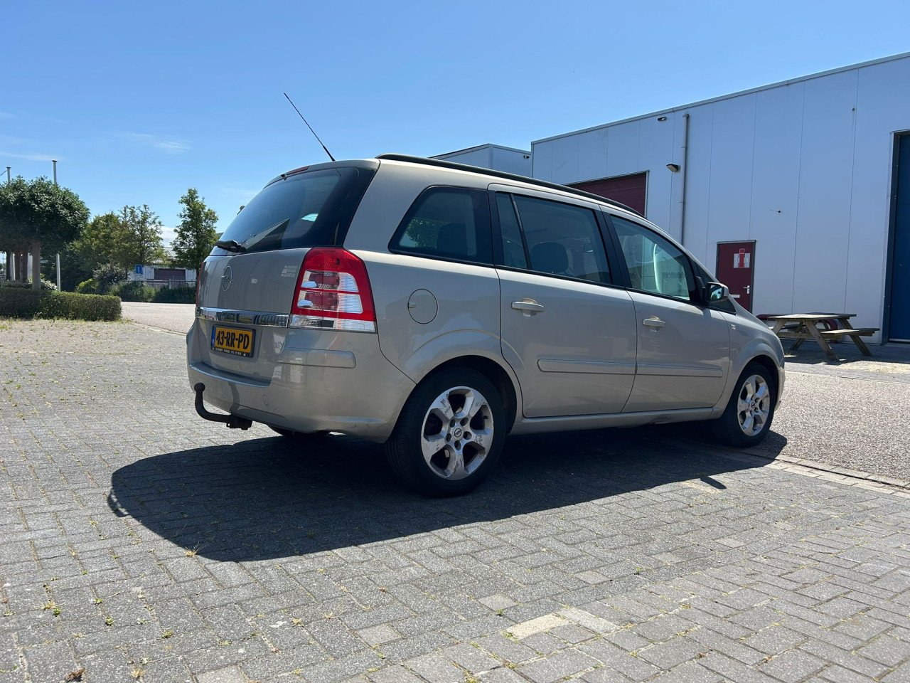 Opel Zafira 1.6 Enjoy 7 Zitter