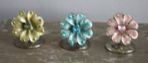 Set van 3 metalen pastelkleur bloemetjes met knijper