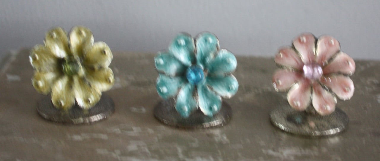 Set van 3 metalen pastelkleur bloemetjes met knijper