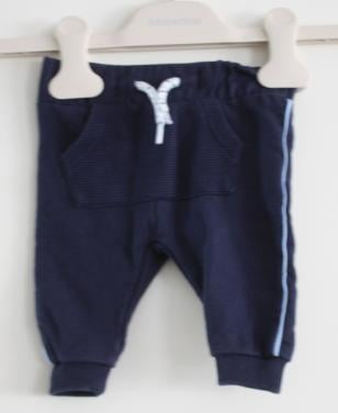 Blauw broekje maat 62