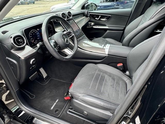 Mercedes-Benz Glc 300e 4matic amg i airmatic l gestuurde achteras l panoram