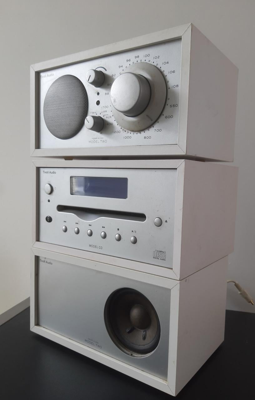 Tivoli. Radio.CD. Subwoofer