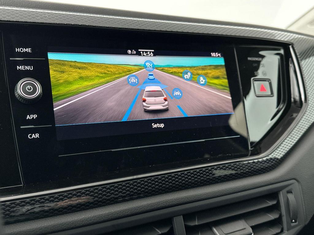 Volkswagen Polo life edition 1.0 tsi 70 kw / 95 pk hatchback 5 ver