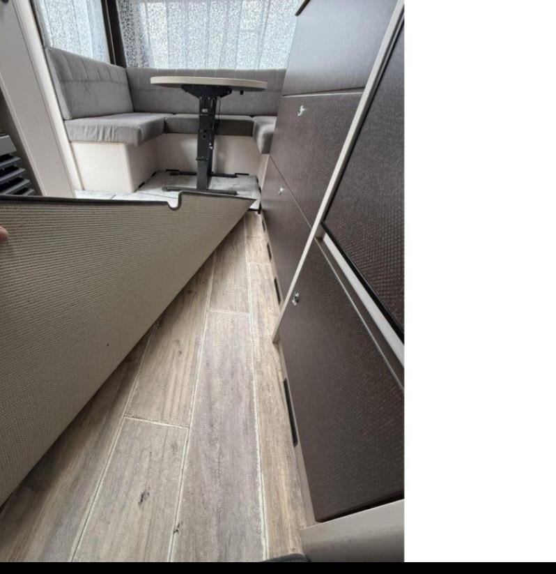 Te koop dethleffs caravan 495fr