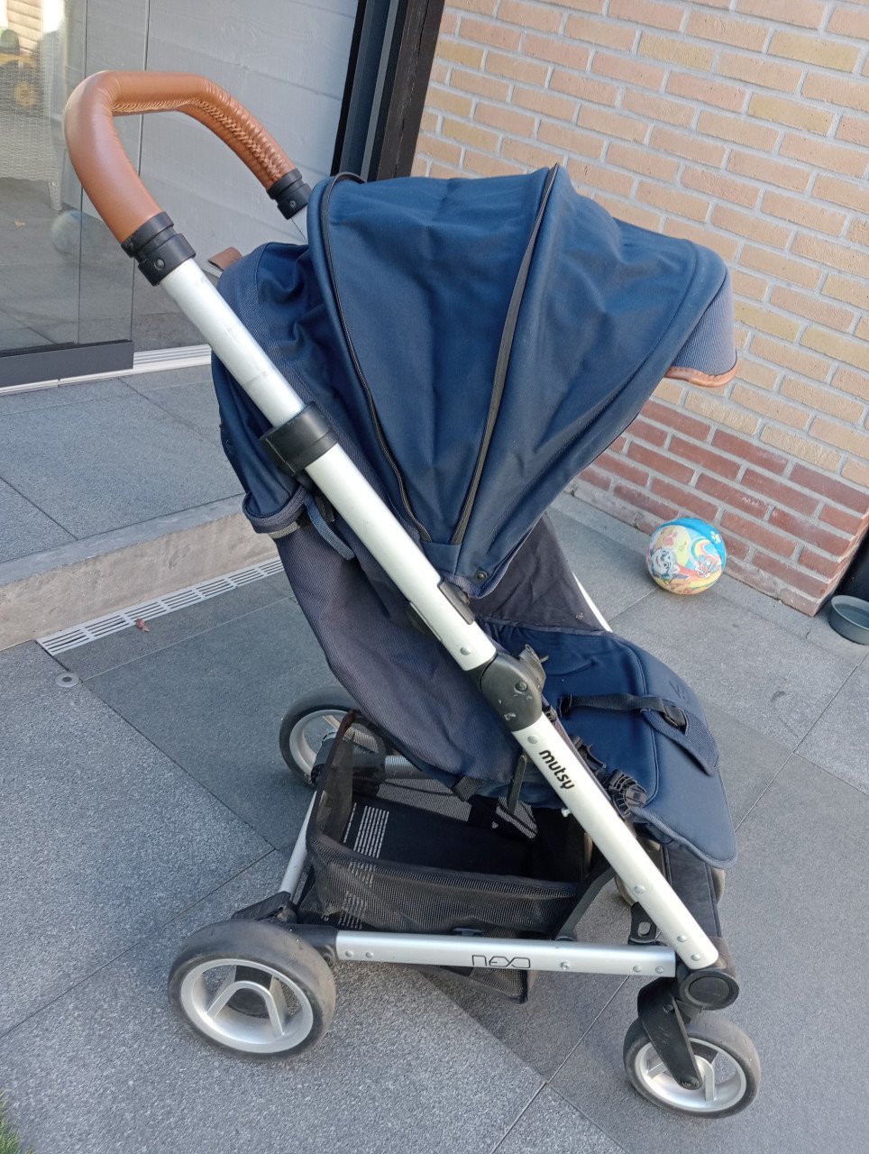 Stevige mutsy buggy tekoop!