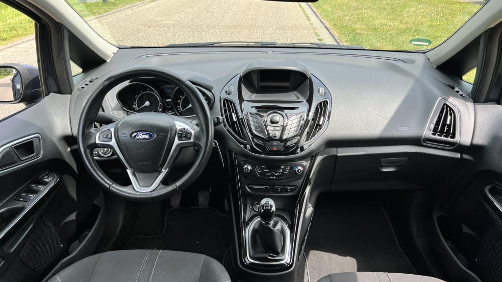 Ford B-max 1.0 ecoboost titanium