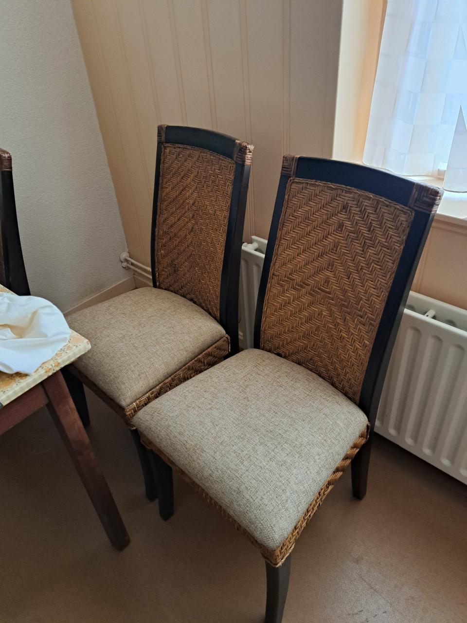 Eetkamerstoelen