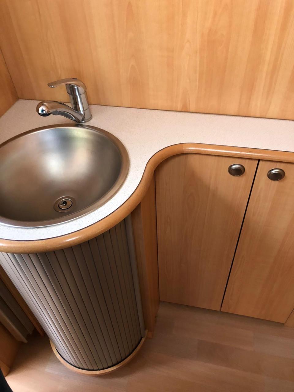 Homecar spirit 45 racer met zakluifel